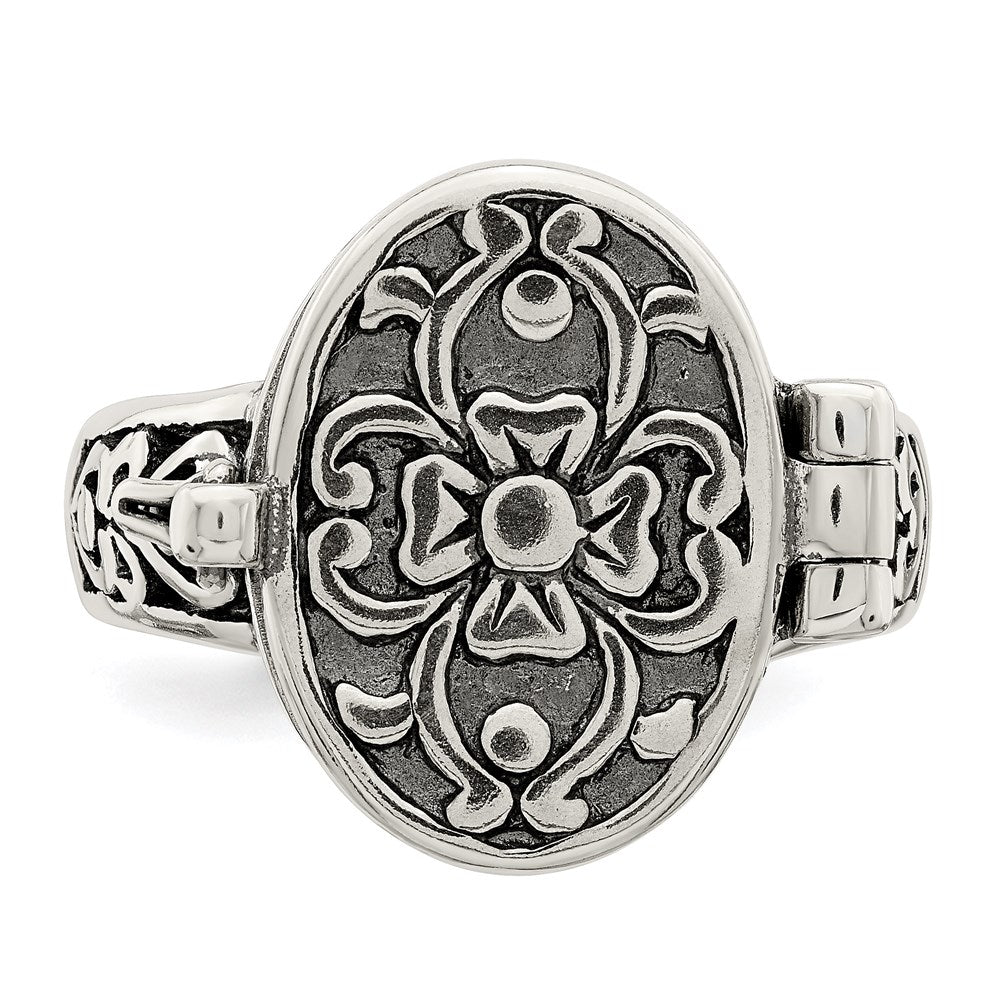 Antiqued Oval Locket Ring in Sterling Silver