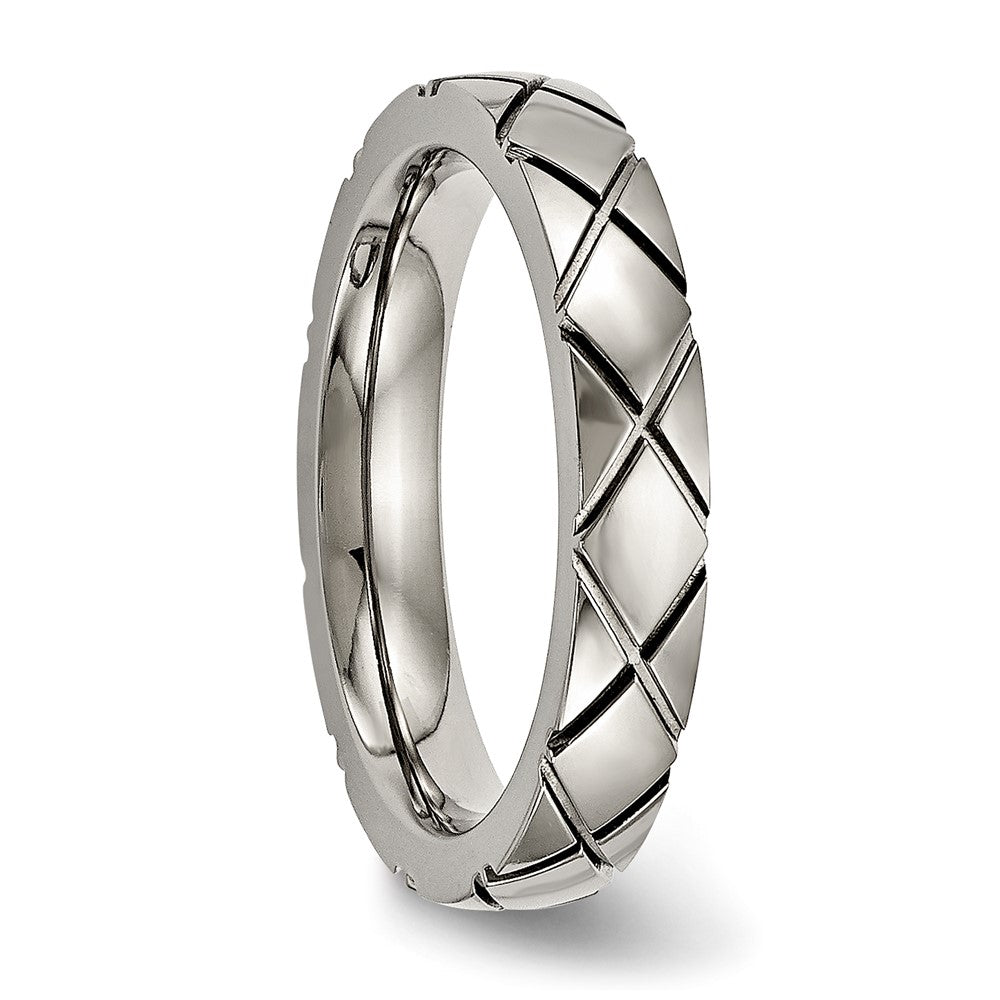 Polished Criss Cross 4mm Grooved Ring in Titanium