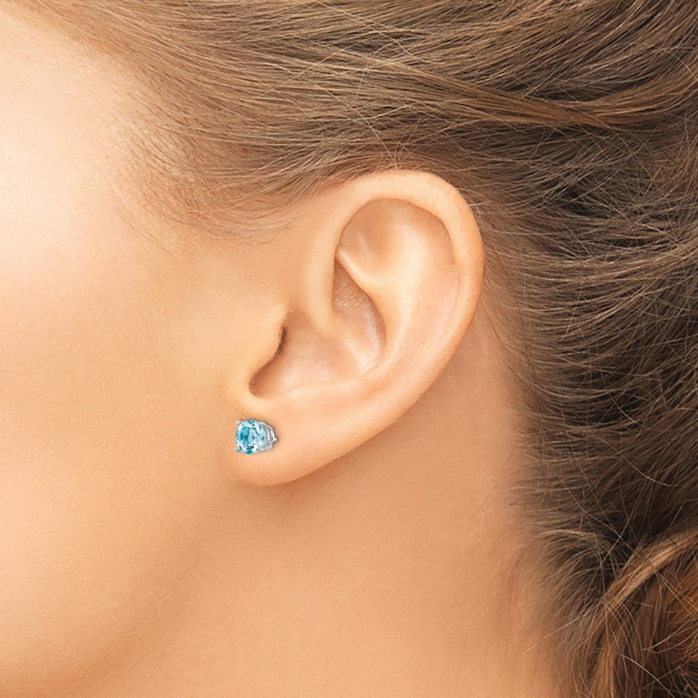 Aquamarine Earrings in 14k White Gold