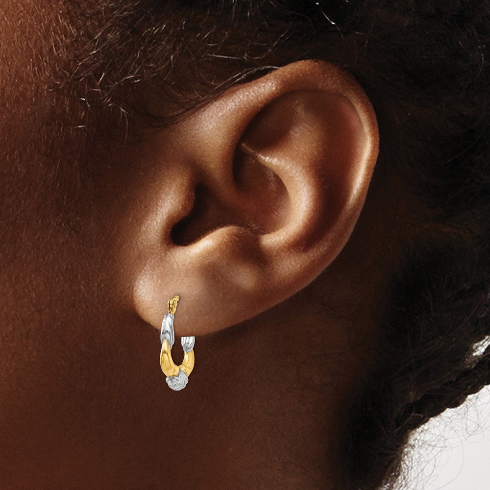 Hollow Scalloped Hoop Earrings in Rhodium-Plated 14k Yellow Gold