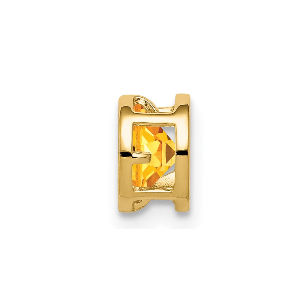 5mm Citrine bezel pendant in 14k Yellow Gold