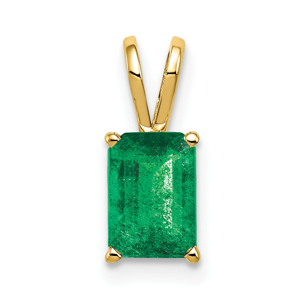 7x5mm Emerald Cut Emerald pendant in 14k Yellow Gold