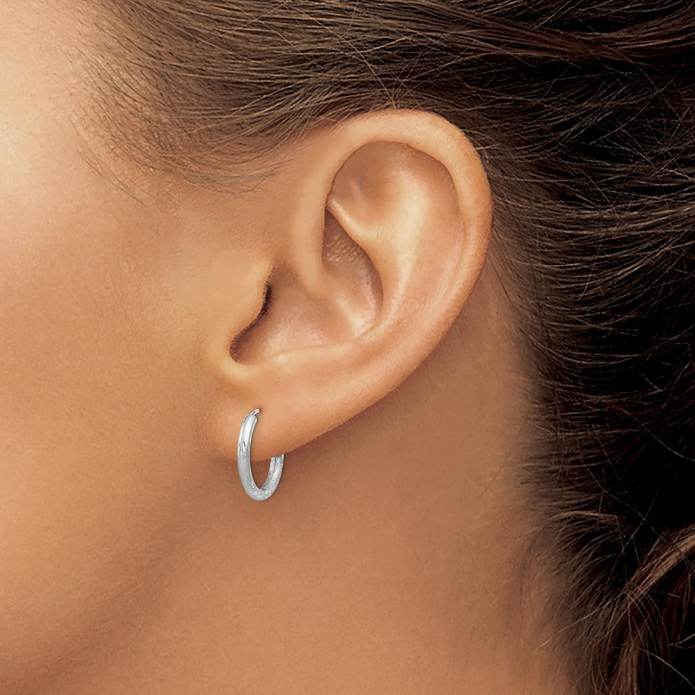 2mm Diamond-cut Endless Hoop Earrings in 14k White Gold