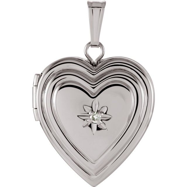 Round .010 CTW Natural Diamond 15mm Heart Locket