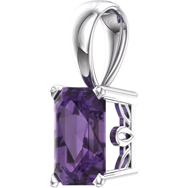 Emerald Natural Amethyst Solitiare Pendant