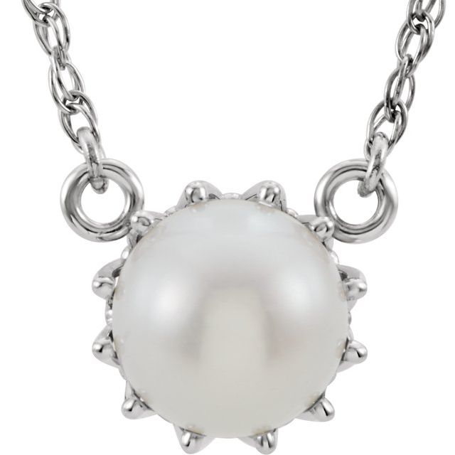 Cultured White Freshwater Pearl Necklace