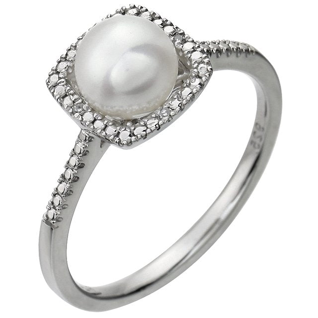 Cultured White Freshwater Pearl & .01 CTW Natural Diamond Ring