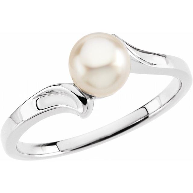 Cultured White Akoya Pearl Ring