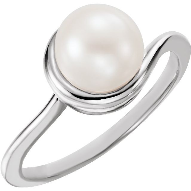 7.5-8mm Cultured White Freshwater Pearl Ring