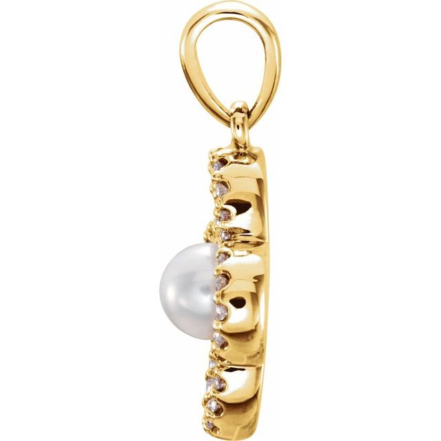 Cultured White Freshwater Pearl & 1/6 CTW Natural Diamond Pendant